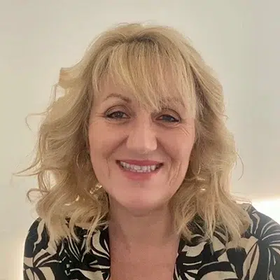 Kiira Rasanen headshot